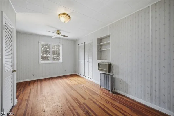 $280,000 | 213 York Road, Milford, NJ 08848
