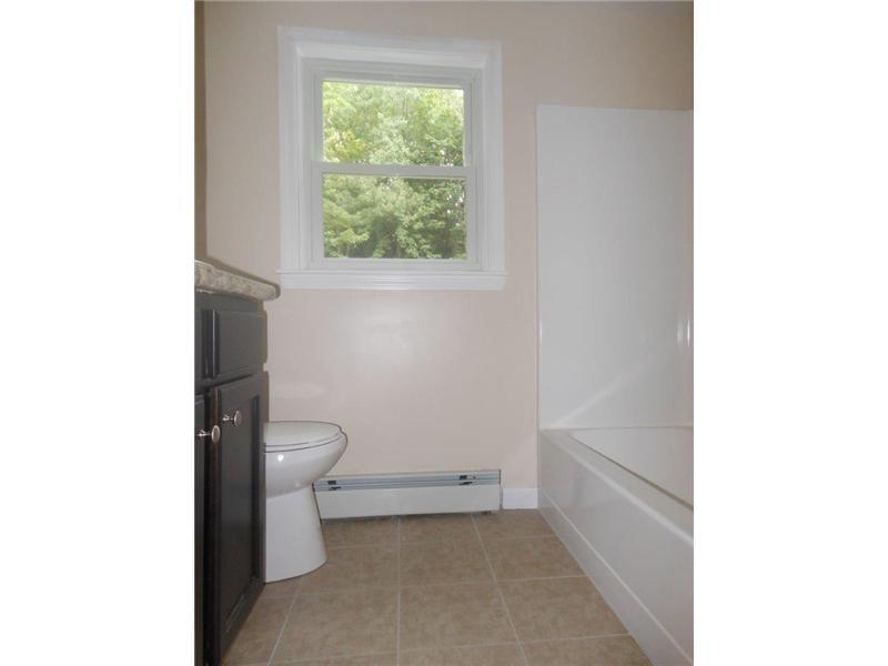 12 Fall Road Sanford, ME 04073 - Photo 10 of 28 Bathroom.