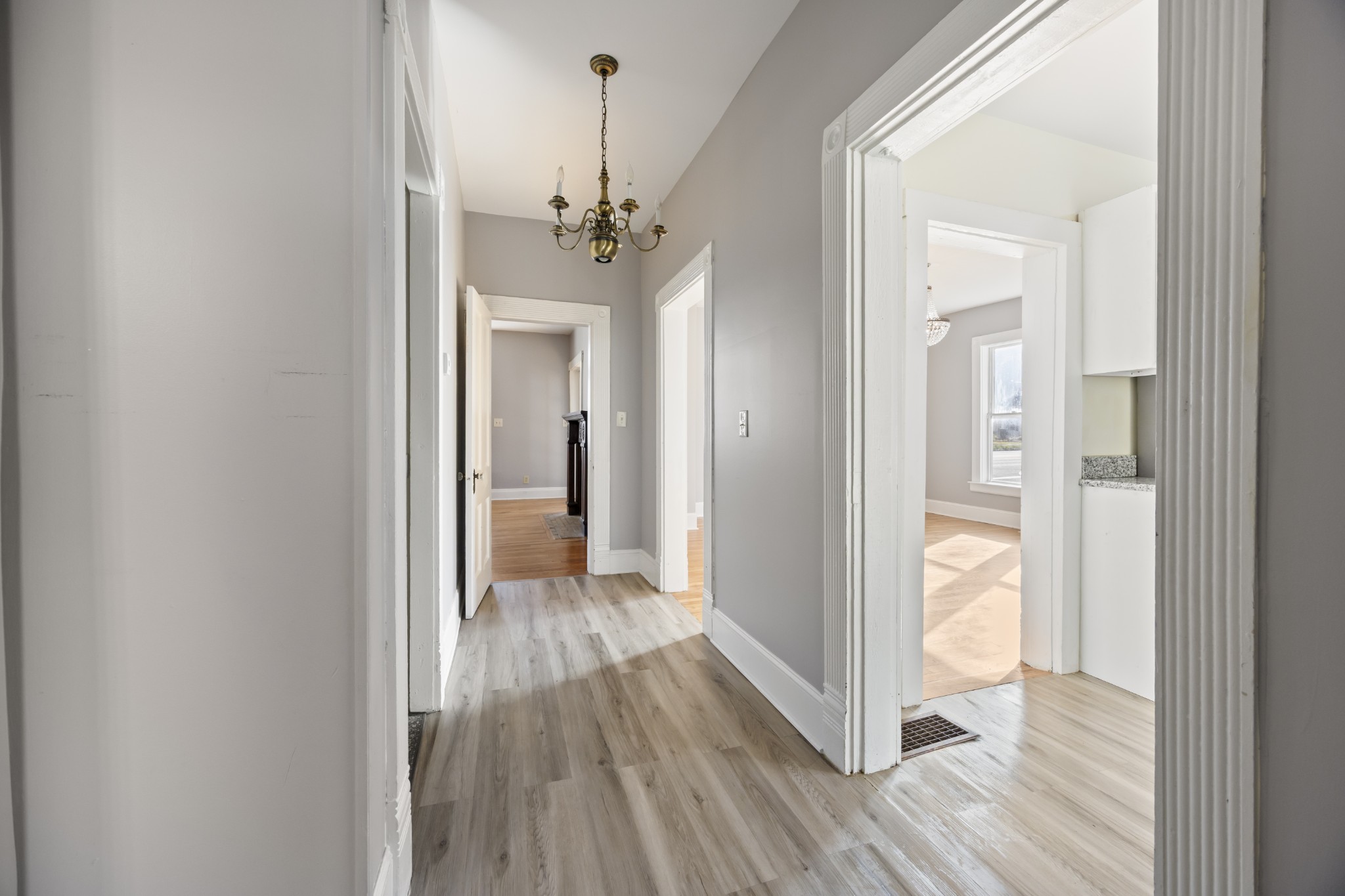 202 West Main Street Decherd, TN 37324 - Photo 17 of 68