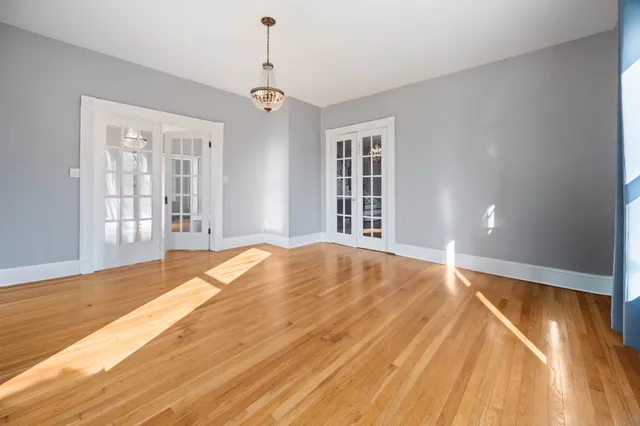 $299,999 | 202 West Main Street, Decherd, TN 37324