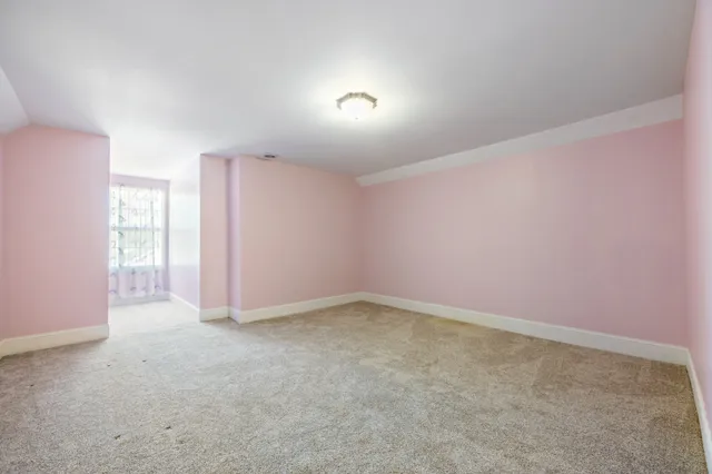 $299,999 | 202 West Main Street, Decherd, TN 37324