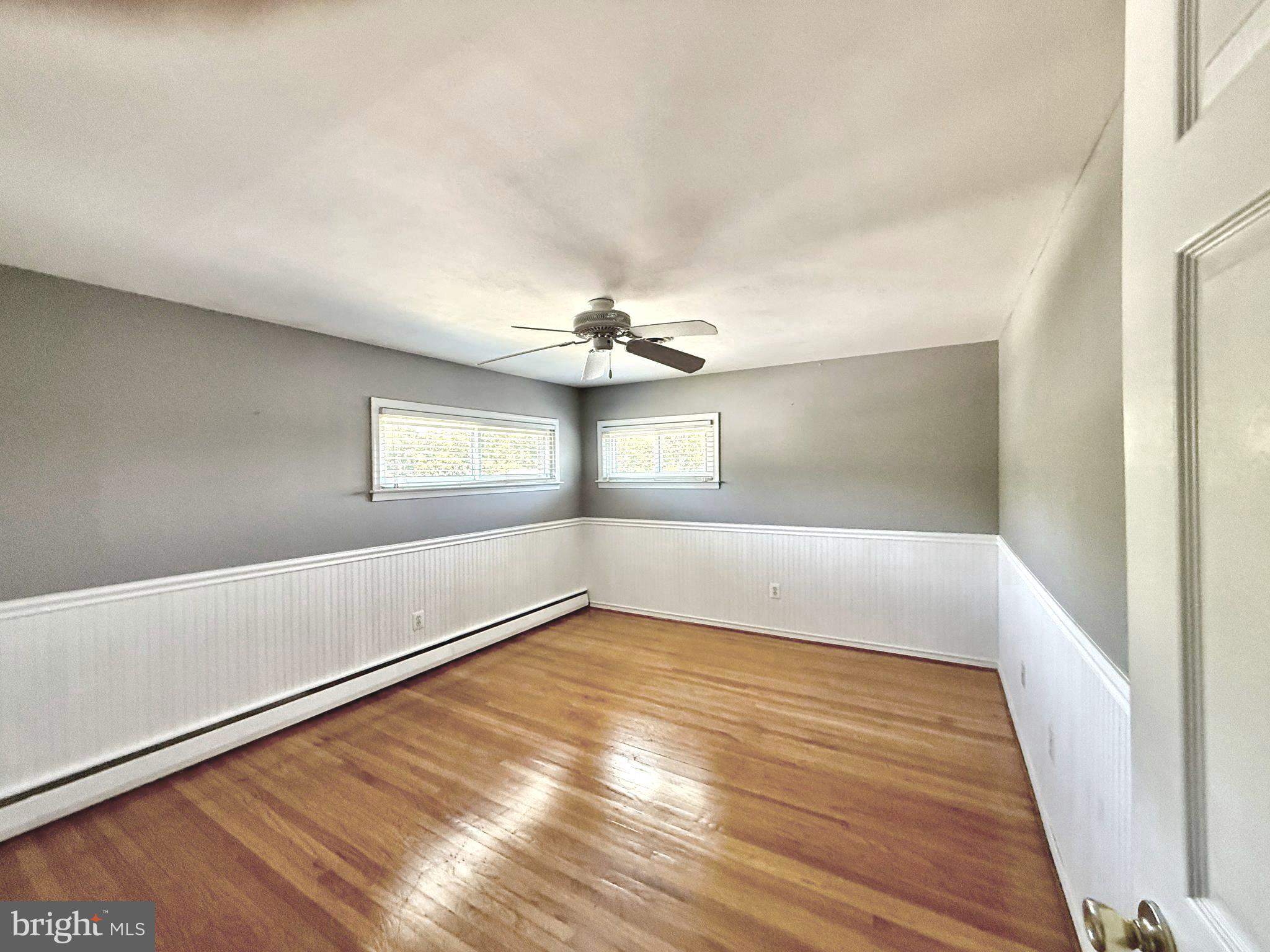 5720 Oakland Road Baltimore, MD 21227 - Photo 14 of 30