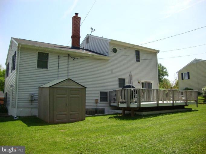 Lovely back yard