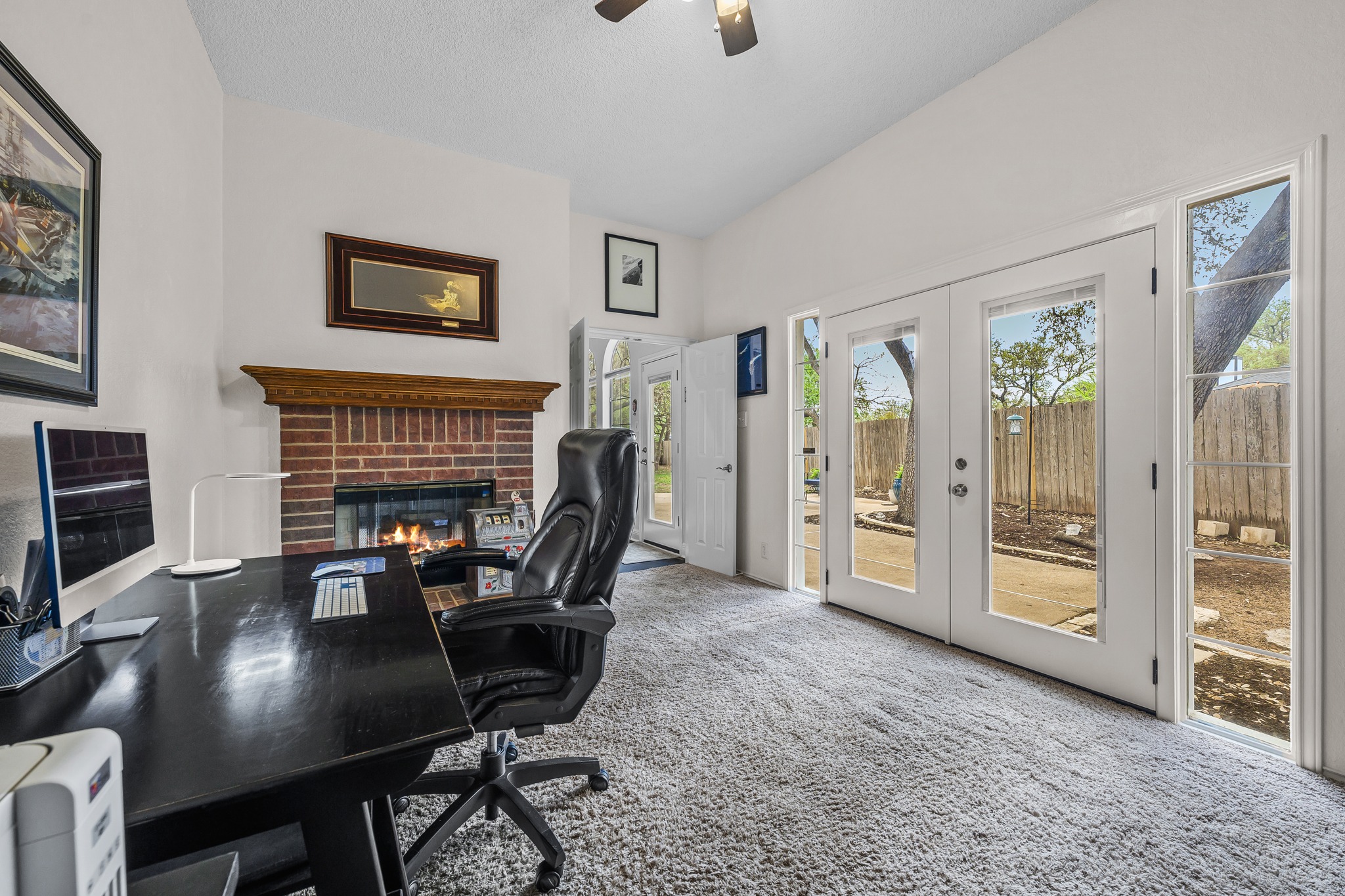 4801 Counts Cove Austin, TX 78749 - Photo 14 of 40 a view of a livingroom with furniture and a flat screen tv