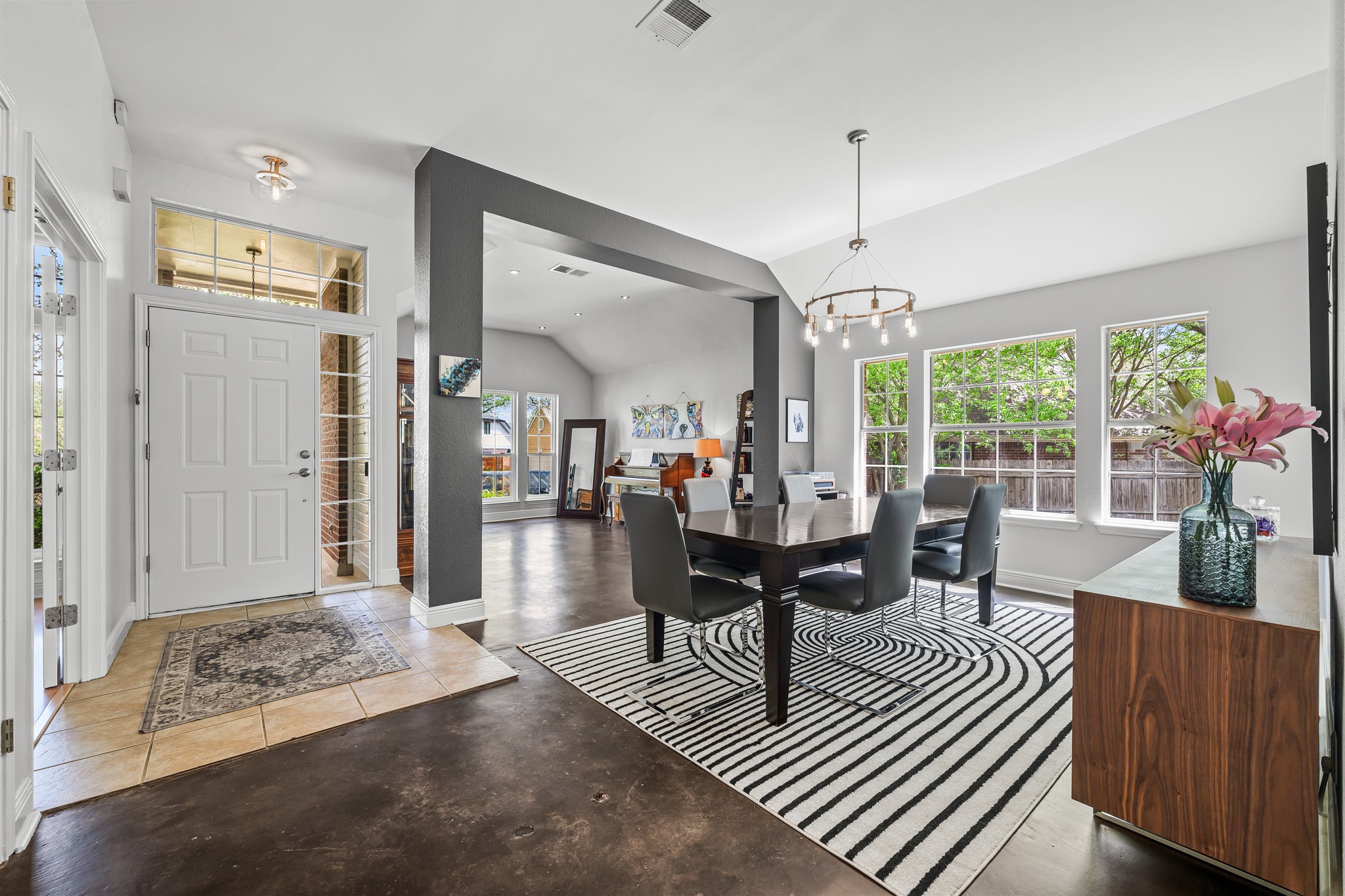 4801 Counts Cove Austin, TX 78749 - Photo 37 of 40 a living room with furniture a table and a large window