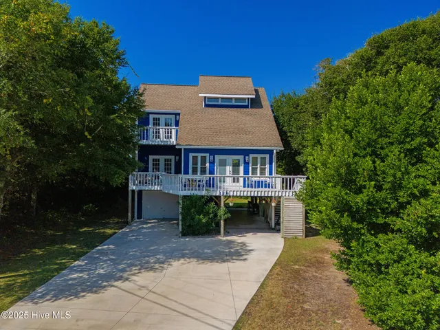 $850,000 | 119 Indigo Drive, Emerald Isle, NC 28594