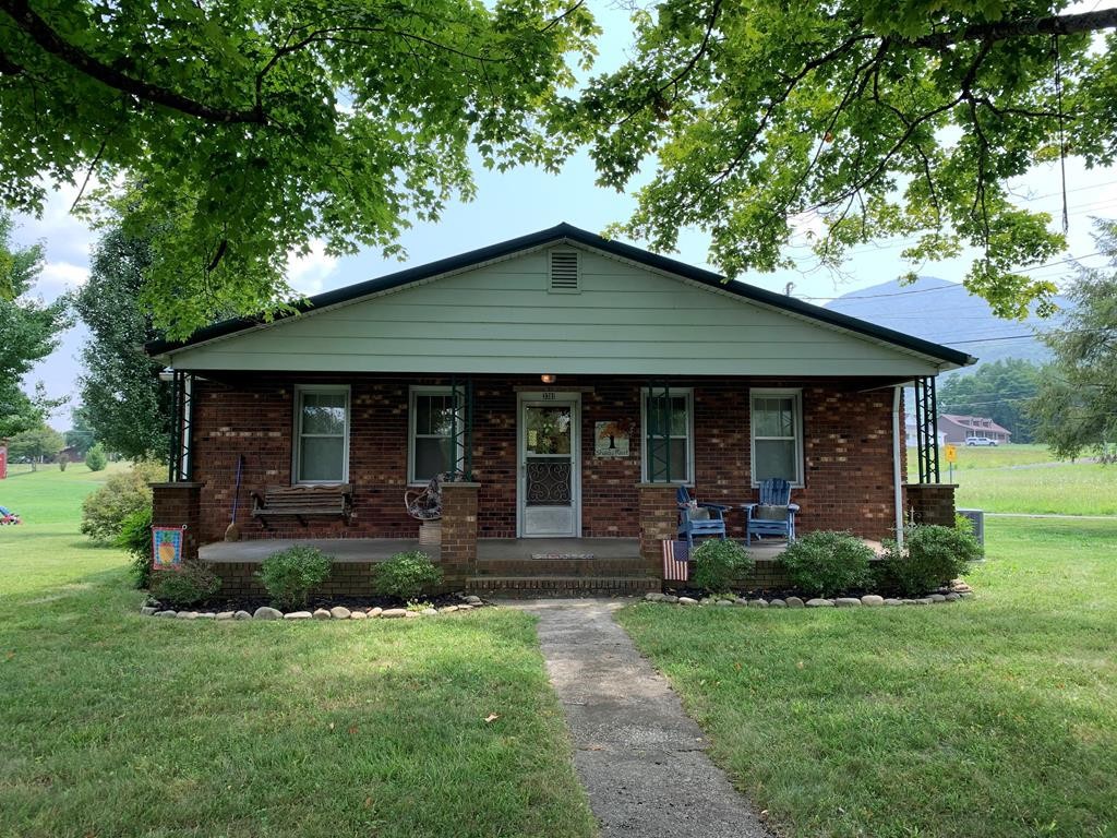 3381 Line Springs Road Sevierville, TN 37862 - Photo 1 of 10