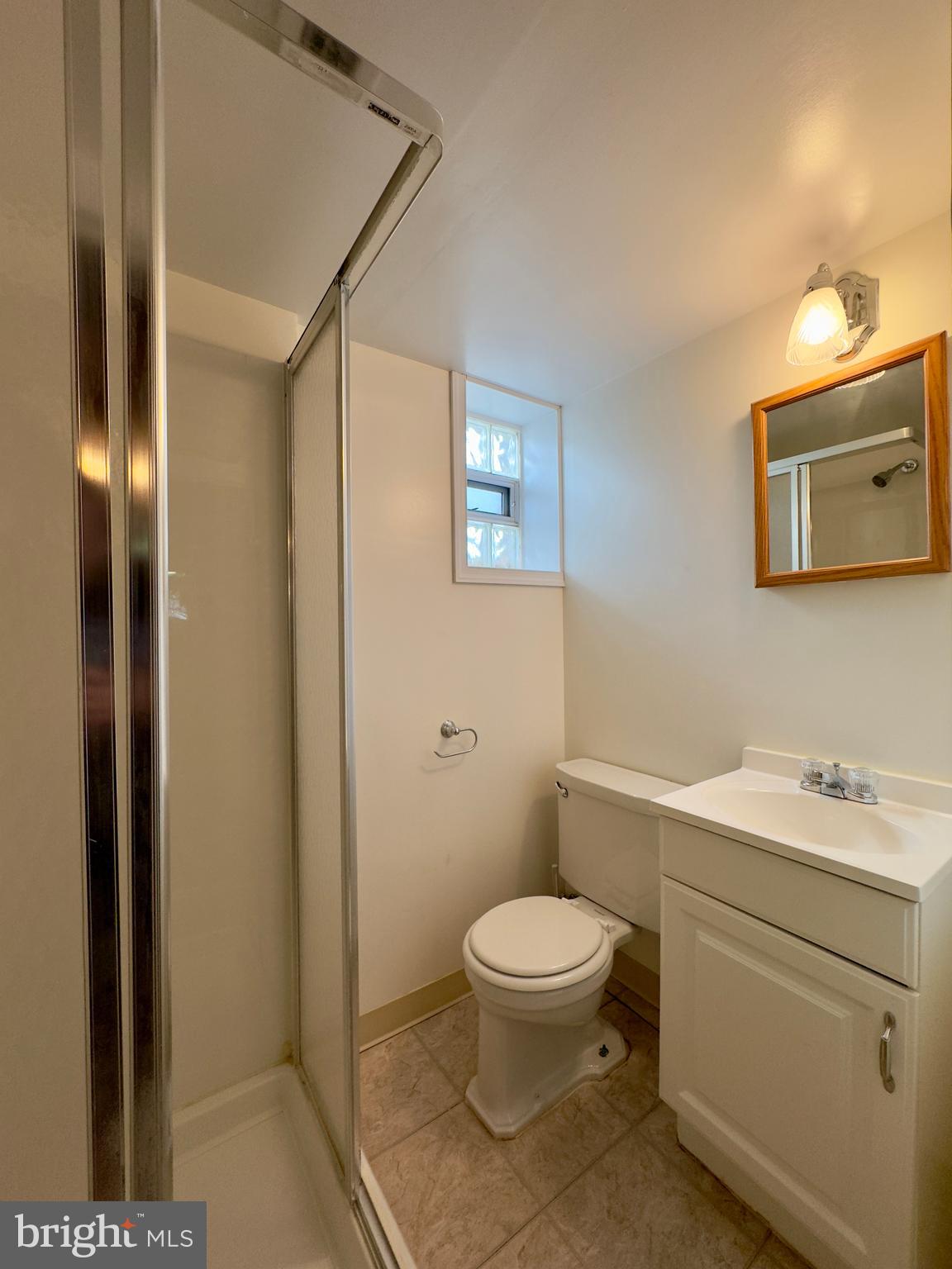 5466 Addington Road Baltimore, MD 21207 - Photo 4 of 21