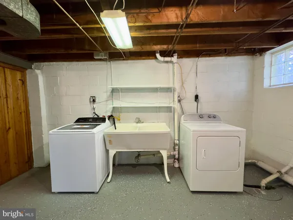 $2,100 | 5466 Addington Road, Baltimore, MD 21207