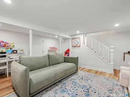 $1,175,000 | 9 Patton Drive, Darien, CT 06820