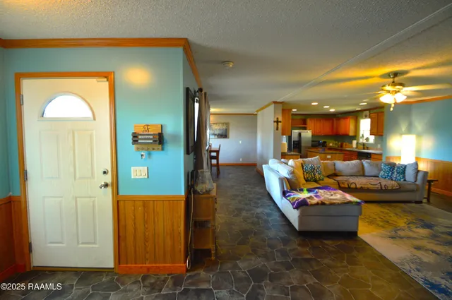 $124,500 | 2017 Meaux Lane, Abbeville, LA 70510