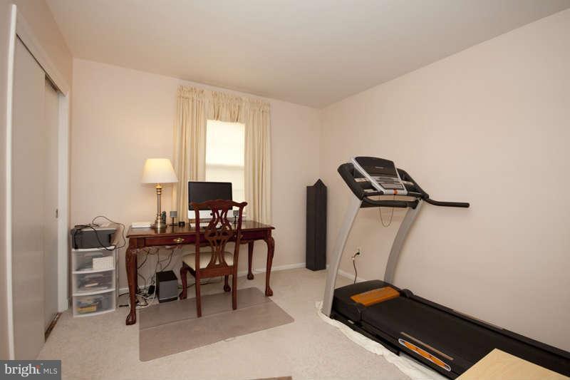 1314 Heather Hill Road Baltimore, MD 21239 - Photo 17 of 25 Bedroom