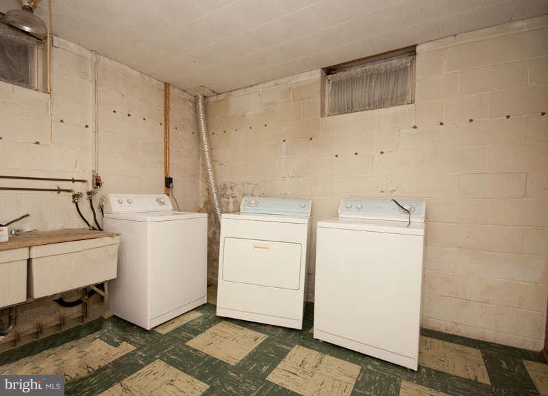 1314 Heather Hill Road Baltimore, MD 21239 - Photo 21 of 25 Basement