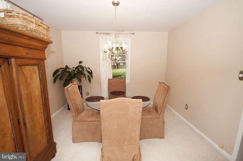 1314 Heather Hill Road Baltimore, MD 21239 - Photo 6 of 25 Dining Room