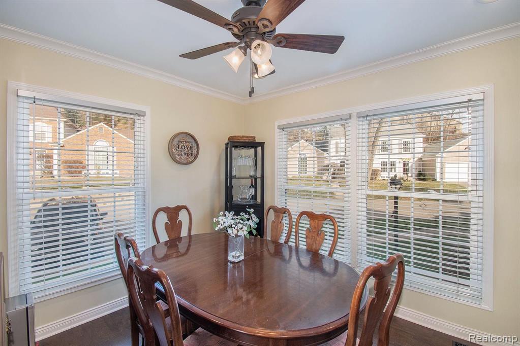 1366 Crescent Lane Rochester Hills, MI 48306 - Photo 10 of 30