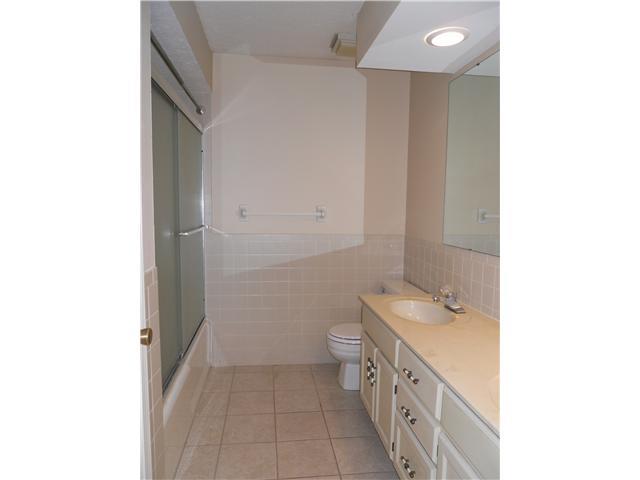 7408 Sylvan Ridge Road Indianapolis, IN 46240 - Photo 14 of 19 Gallery Image 14