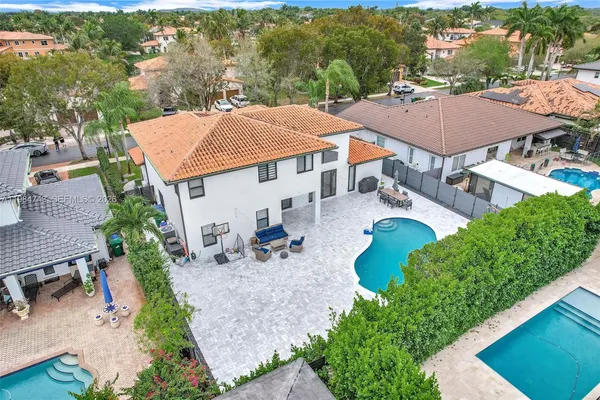 $1,550,000 | 7993 Northwest 161st Terrace, Miami Lakes, FL 33016