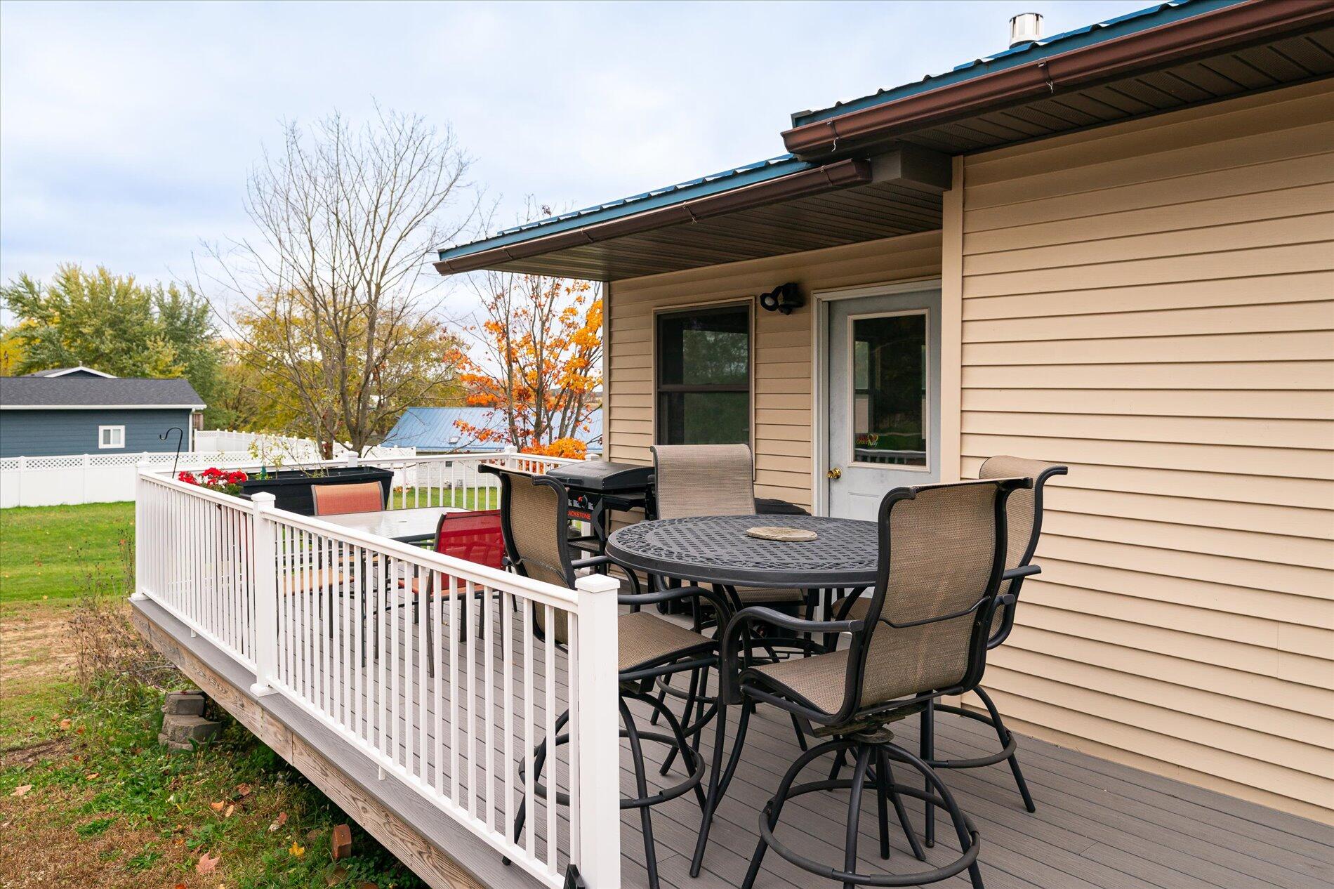 215 Coon Prairie Road Westby, WI 54667 - Photo 3 of 20 Deck