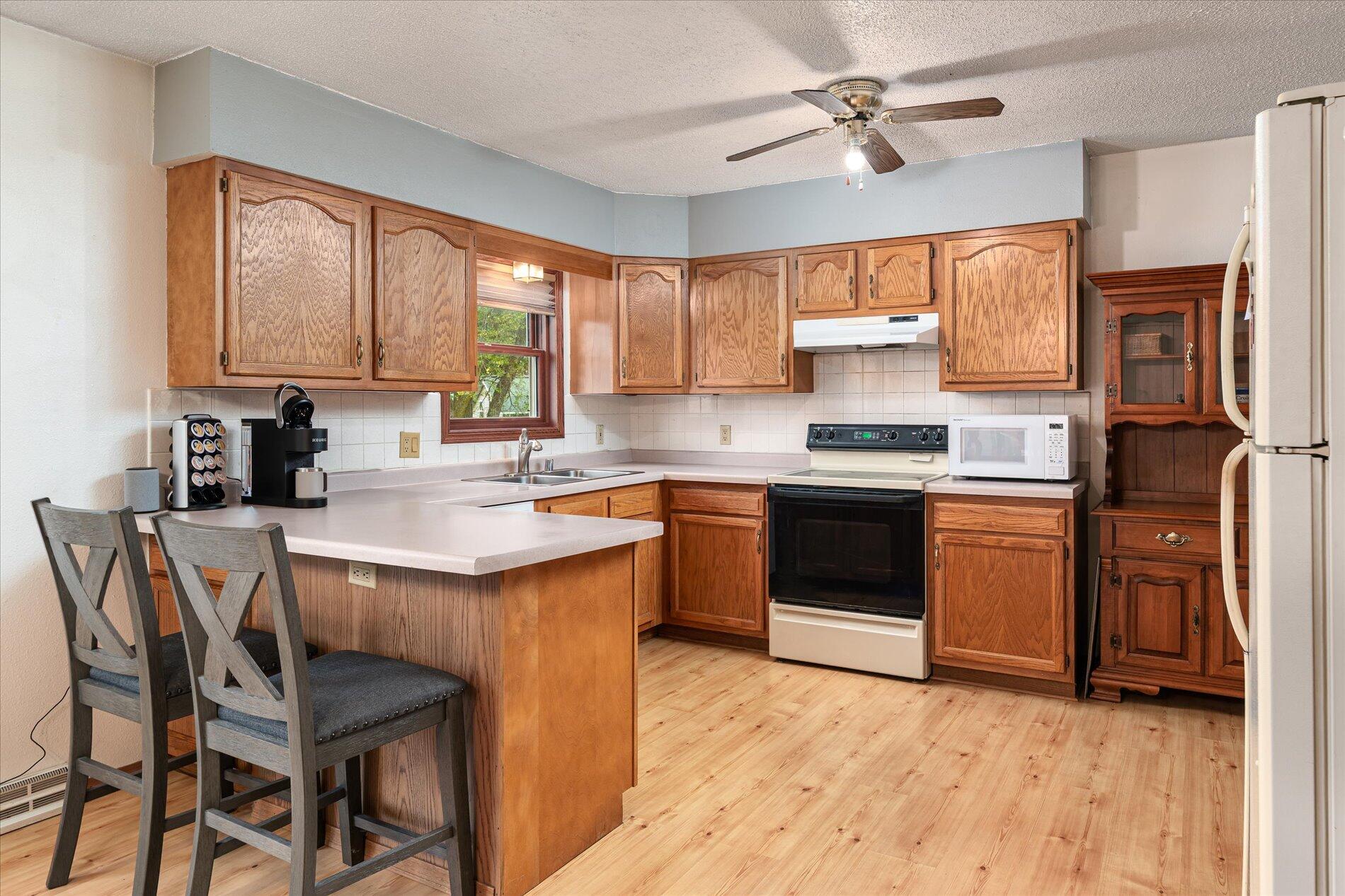 215 Coon Prairie Road Westby, WI 54667 - Photo 8 of 20 Kitchen