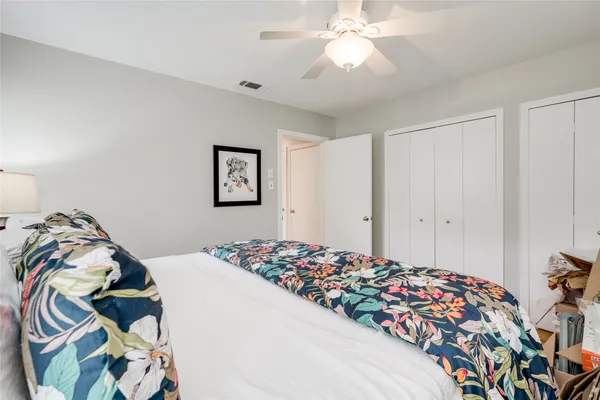 $3,250 | 6002 Cary Drive, Austin, TX 78757