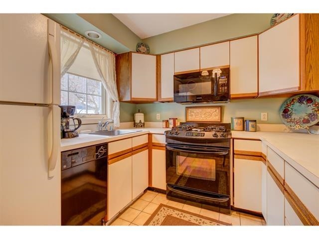 181 Riverside Townhouses Road, Unit 21 Manchester, VT 05255 - Photo 14 of 17 Gallery Image 14