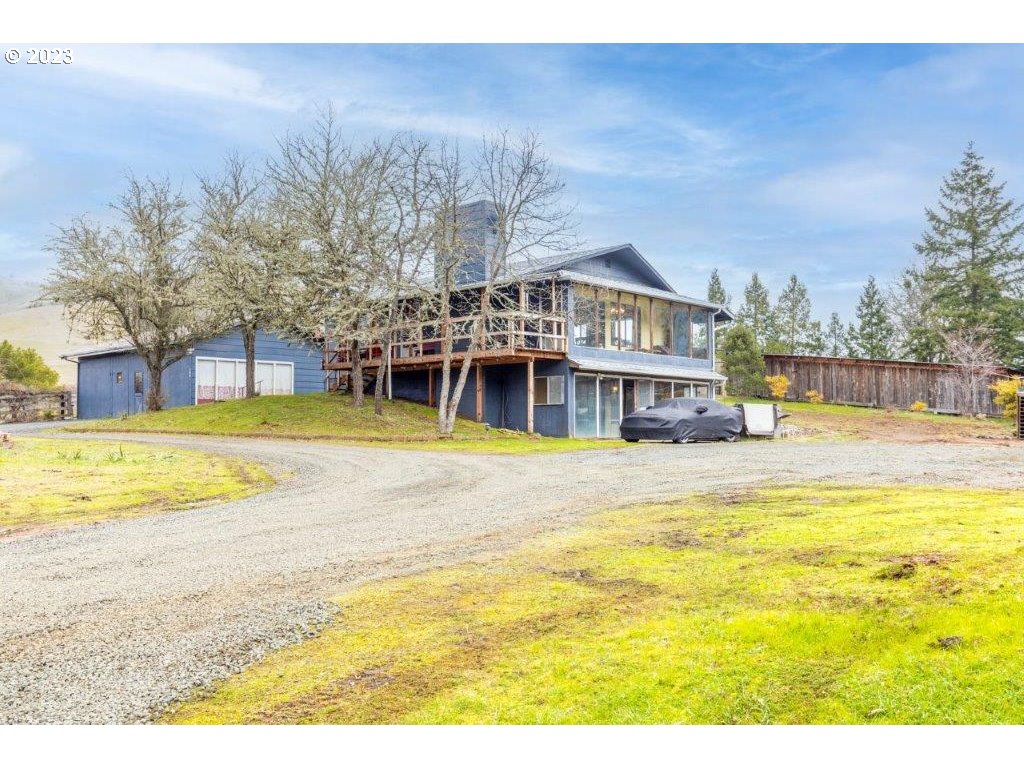 186 Bell Ranch Lane Roseburg, OR 97470 - Photo 1 of 32 Gallery Image 1