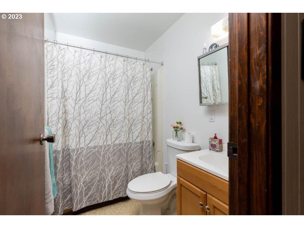 186 Bell Ranch Lane Roseburg, OR 97470 - Photo 17 of 32 Gallery Image 17