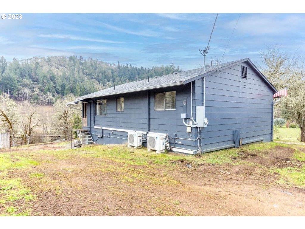 186 Bell Ranch Lane Roseburg, OR 97470 - Photo 29 of 32 Gallery Image 29