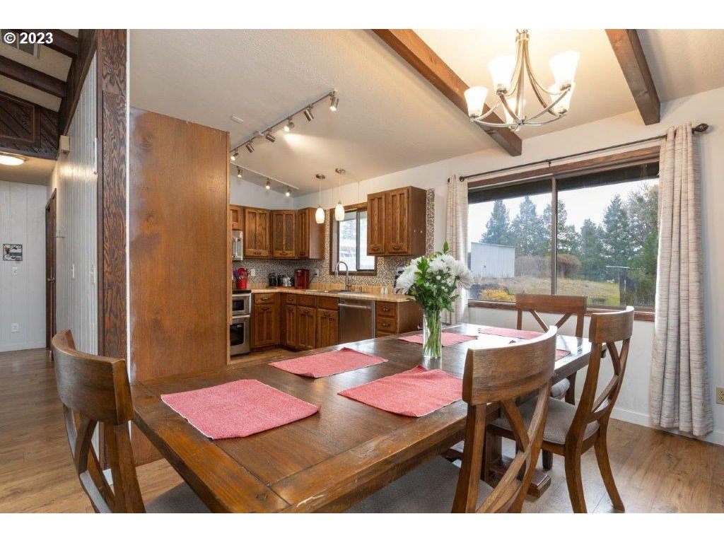 186 Bell Ranch Lane Roseburg, OR 97470 - Photo 10 of 32 Gallery Image 10