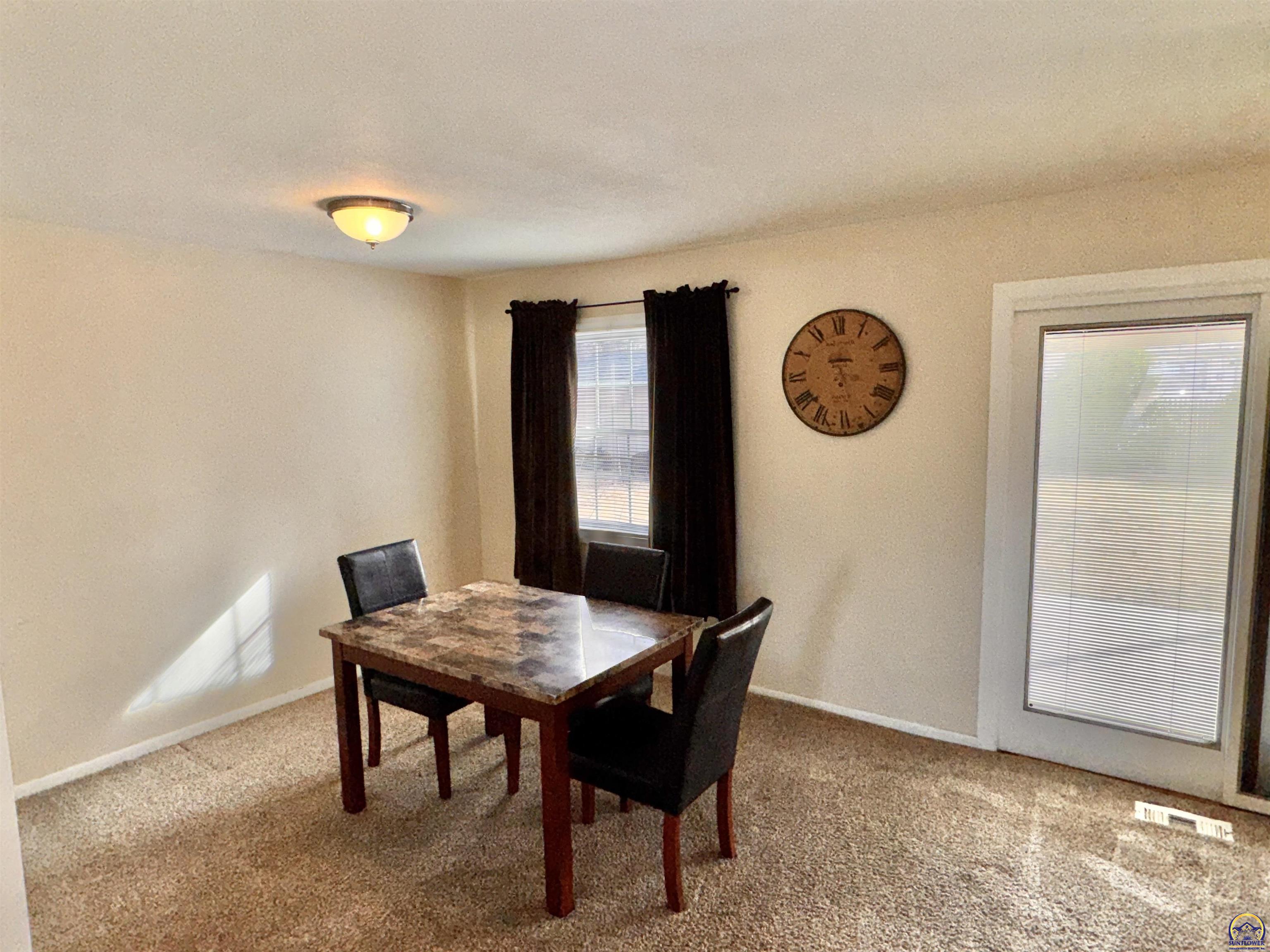 5625 Southwest 16th Street Topeka, KS 66604 - Photo 6 of 20