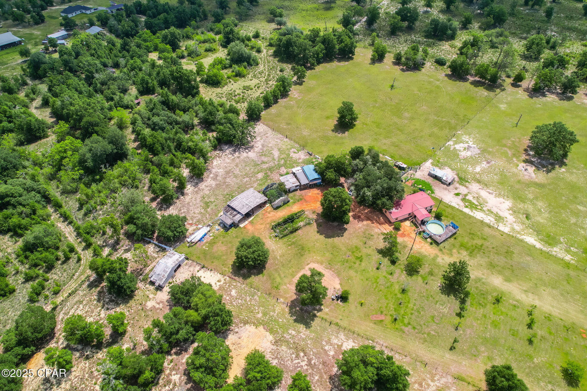 10201 Western Road Fountain, FL 32438 - Photo 4 of 36