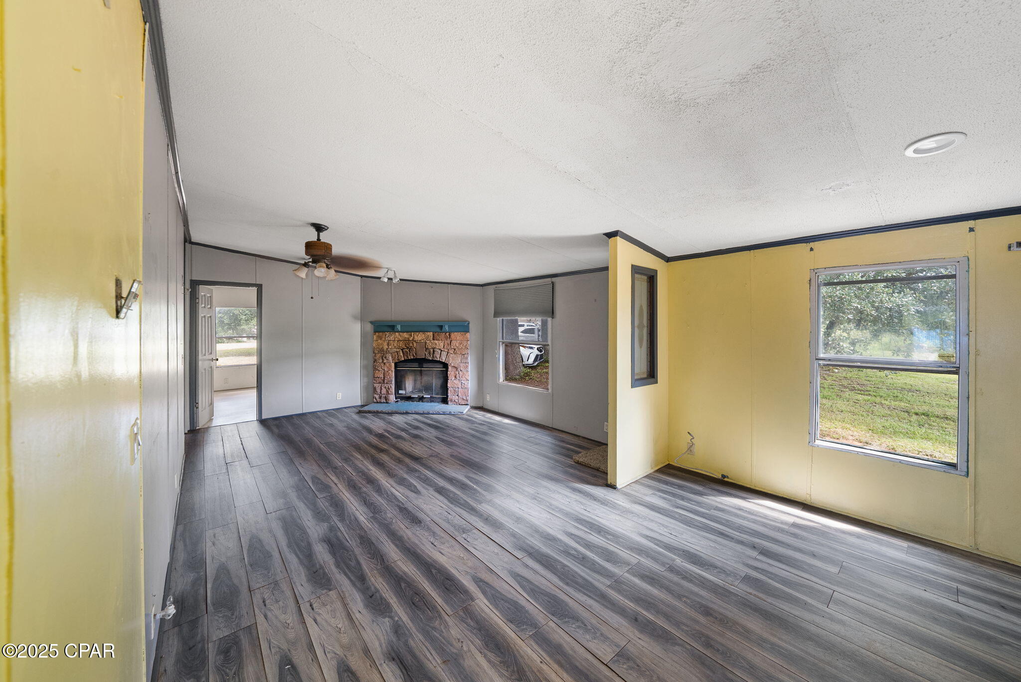 10201 Western Road Fountain, FL 32438 - Photo 8 of 36