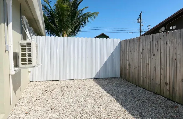 $1,400 | 1314 Barrington Drive, West Palm Beach, FL 33406