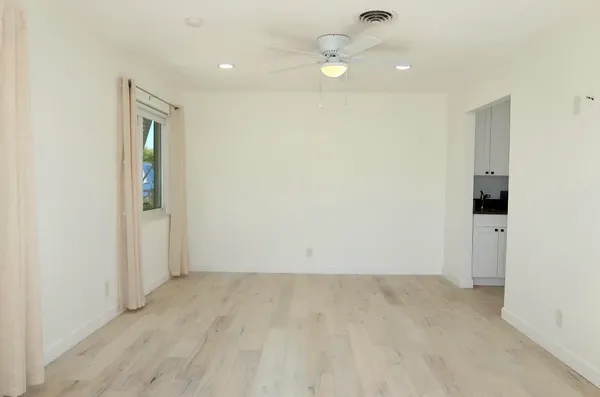 $1,400 | 1314 Barrington Drive, West Palm Beach, FL 33406