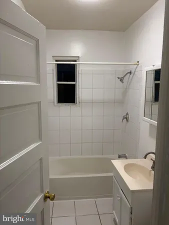 $2,000 | 509 Peabody Street Northwest, Washington, DC 20011