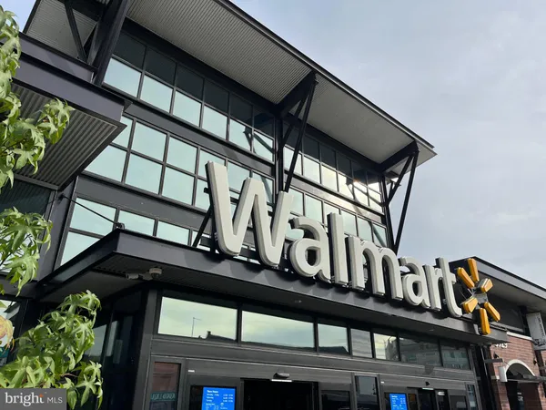 $2,000 | 509 Peabody Street Northwest, Washington, DC 20011