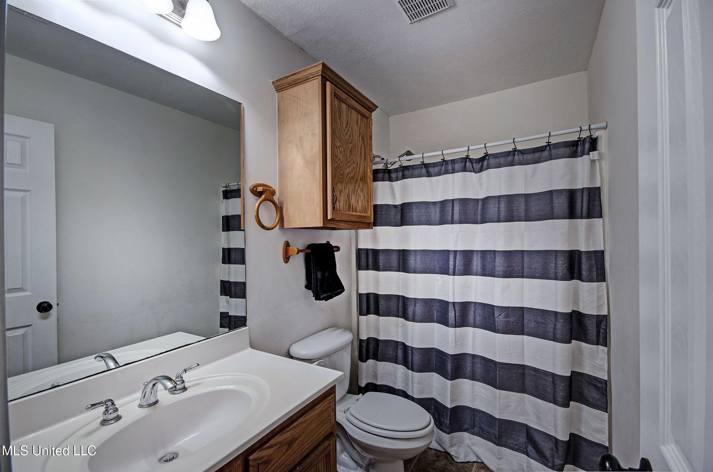 625 Post Oak Place Pearl, MS 39208 - Photo 24 of 24 post oak bath hall