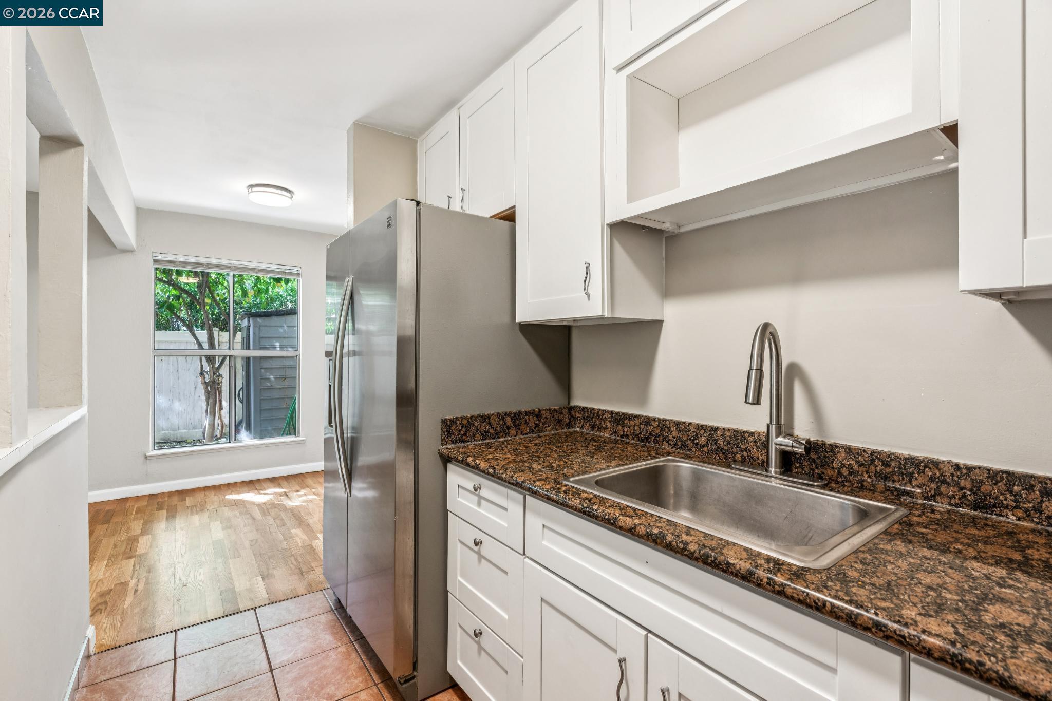 2035 Sierra Road, Unit 4 Concord, CA 94518 - Photo 10 of 28