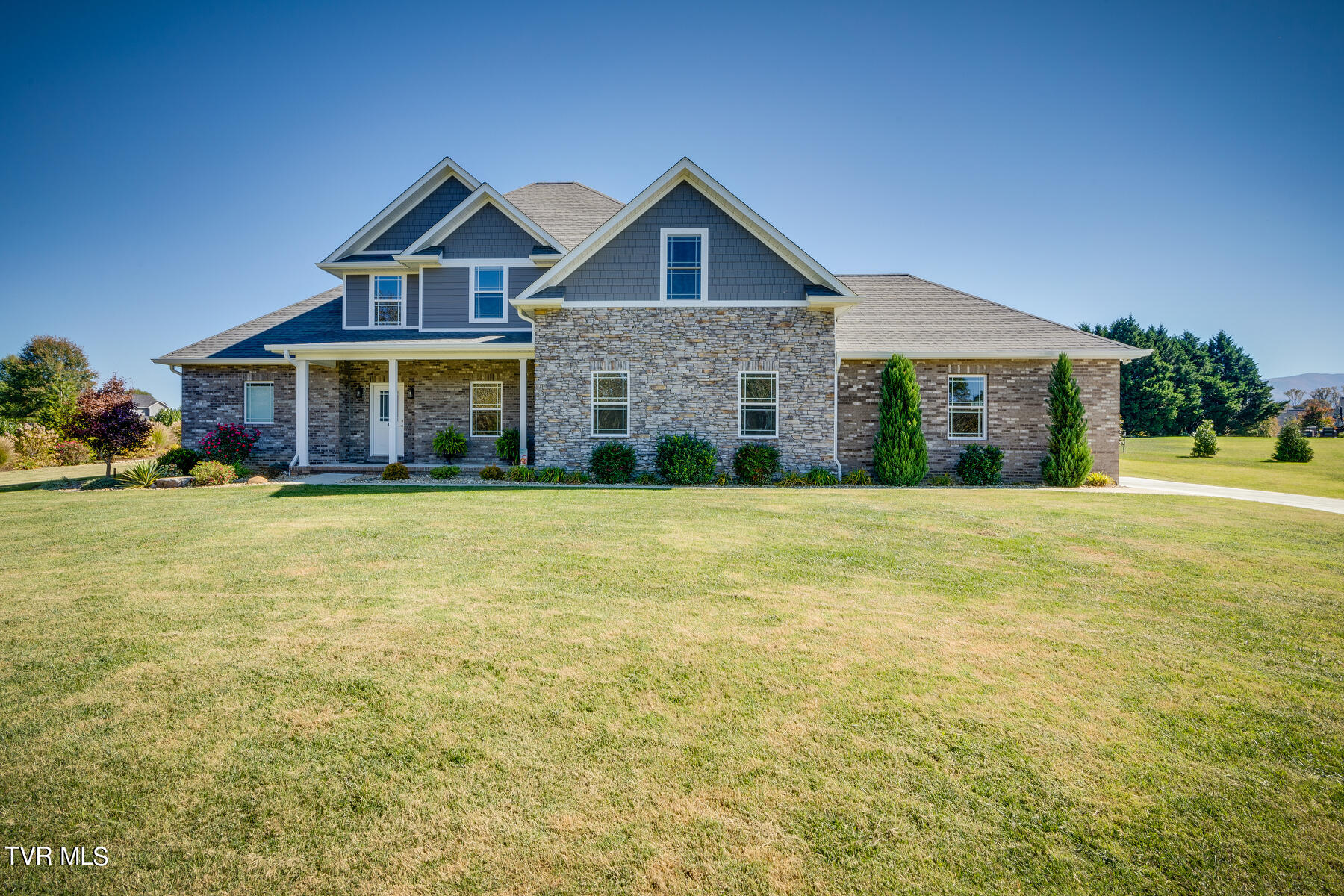3675 Holly Creek Road Greeneville, TN 37745 - Photo 1 of 47 001