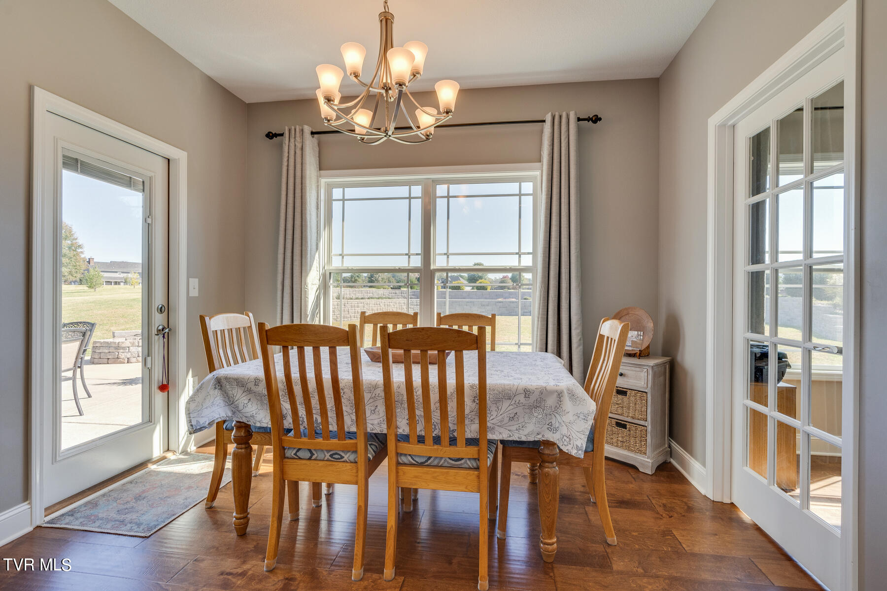 3675 Holly Creek Road Greeneville, TN 37745 - Photo 11 of 47 011