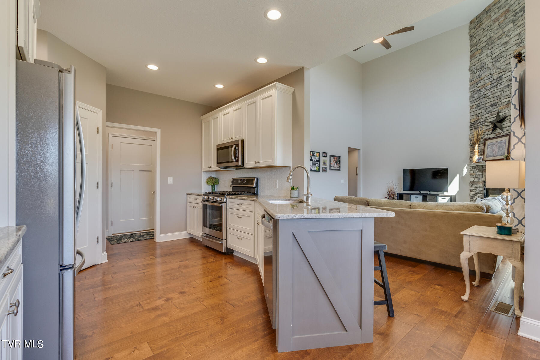 3675 Holly Creek Road Greeneville, TN 37745 - Photo 12 of 47 012