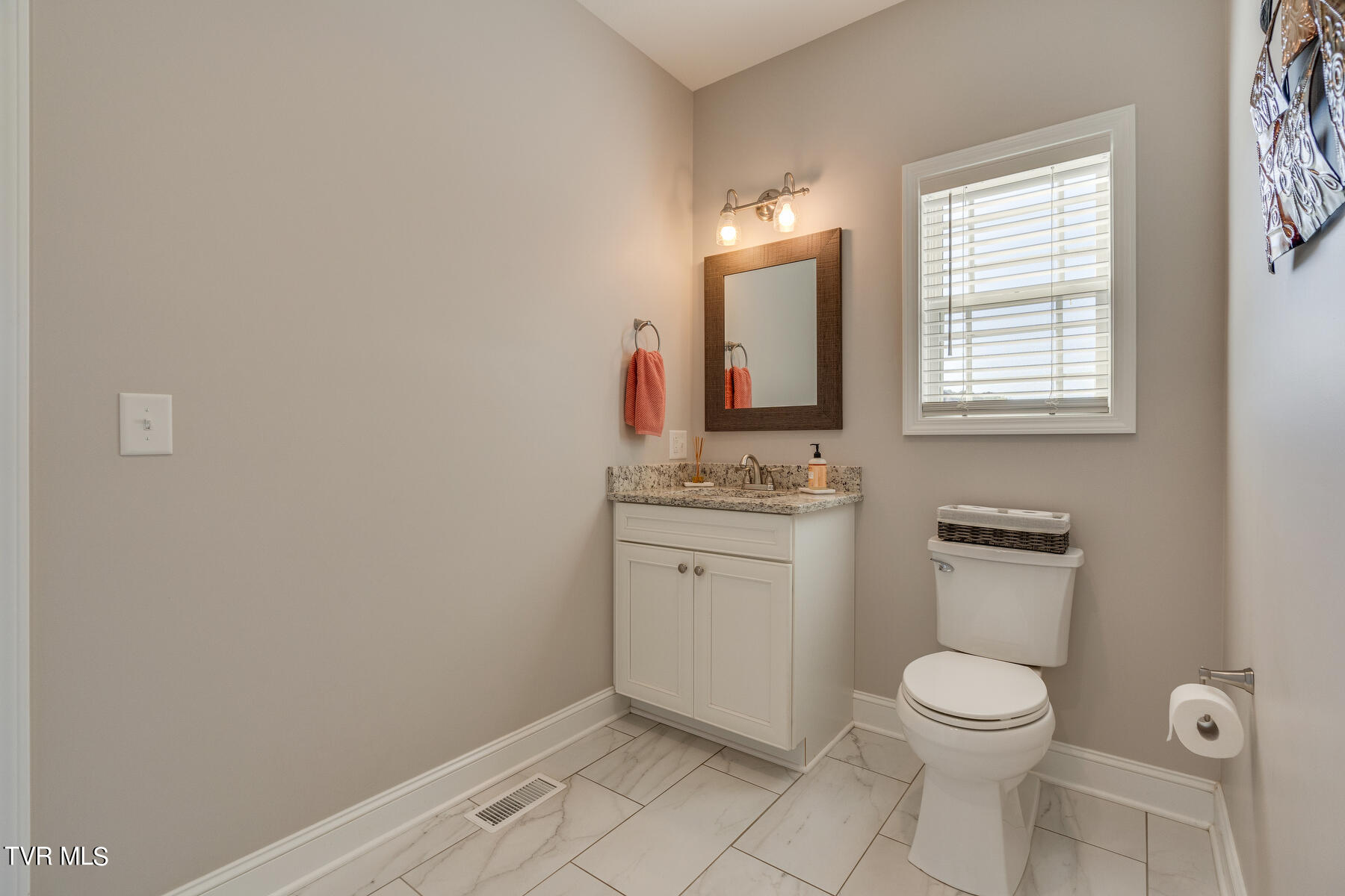 3675 Holly Creek Road Greeneville, TN 37745 - Photo 17 of 47 017