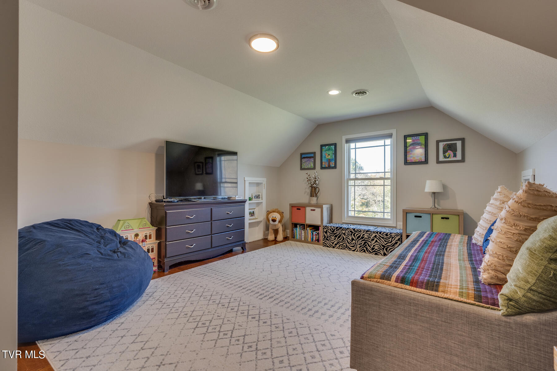 3675 Holly Creek Road Greeneville, TN 37745 - Photo 23 of 47 024