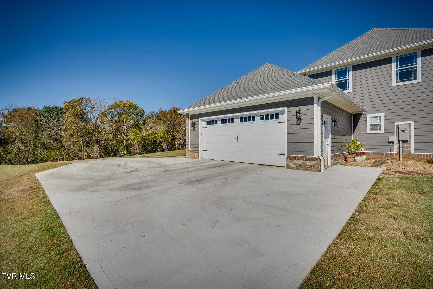 3675 Holly Creek Road Greeneville, TN 37745 - Photo 35 of 47 038