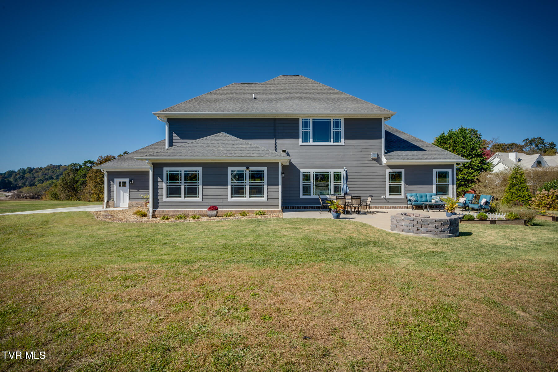 3675 Holly Creek Road Greeneville, TN 37745 - Photo 38 of 47 041