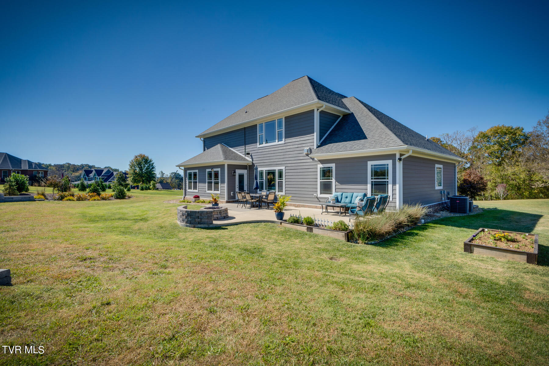 3675 Holly Creek Road Greeneville, TN 37745 - Photo 41 of 47 045