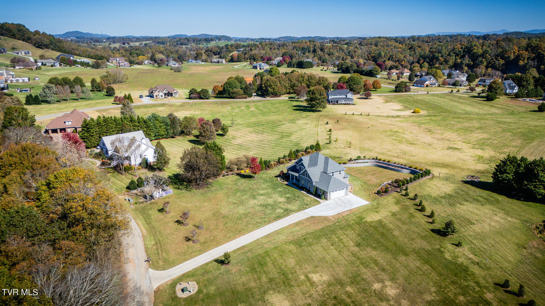 3675 Holly Creek Road Greeneville, TN 37745 - Photo 43 of 47 102