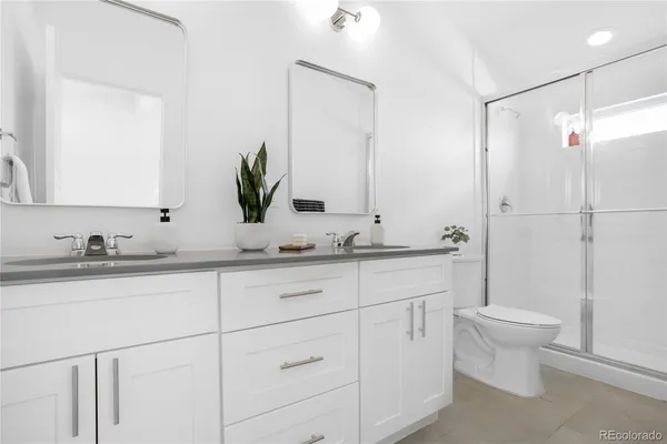 $3,300 | 3460 West 14th Avenue, Denver, CO 80204
