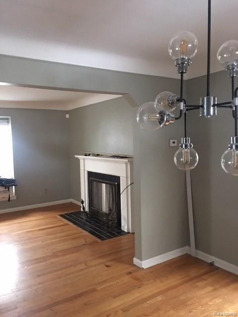 17230 Edinborough Road Detroit, MI 48219 - Photo 9 of 42 chandelier.JPG