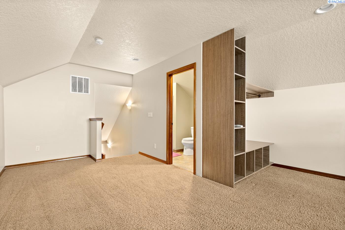 17439 South Fairview Loop Kennewick, WA 99338 - Photo 22 of 30 Gallery Image 22